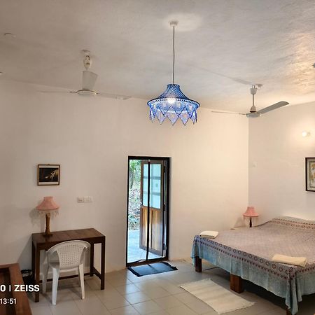 Isai Ambalam Guest House Pondicherry Eksteriør bilde