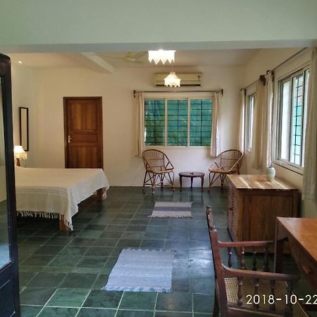 Isai Ambalam Guest House Pondicherry Eksteriør bilde