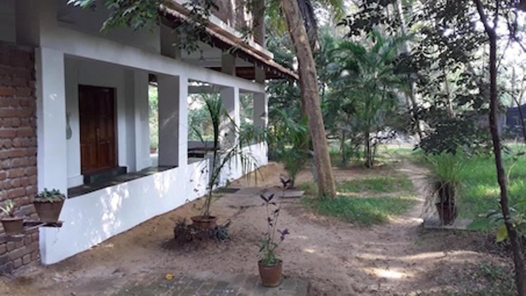 Isai Ambalam Guest House Pondicherry Eksteriør bilde
