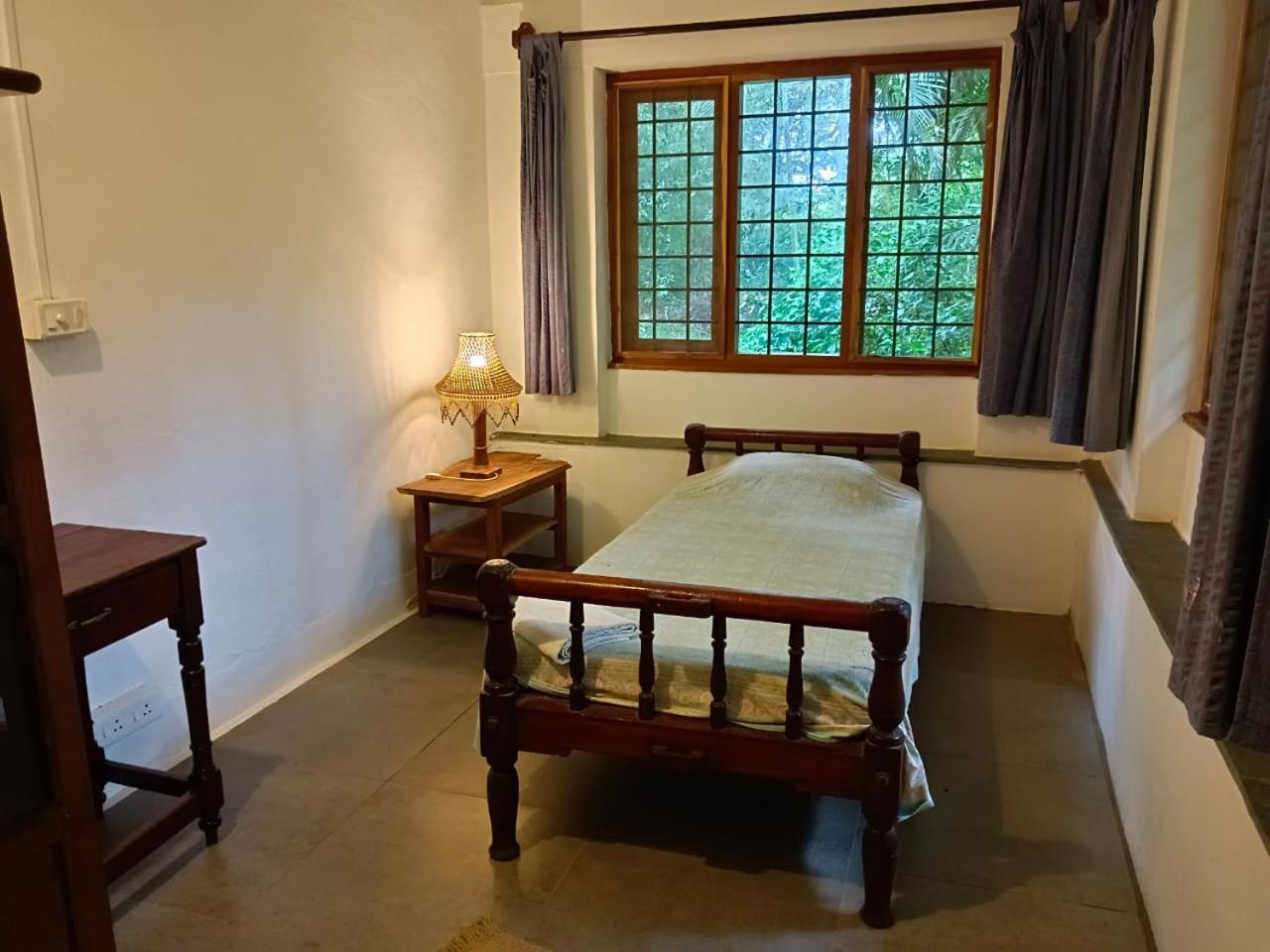 Isai Ambalam Guest House Pondicherry Eksteriør bilde