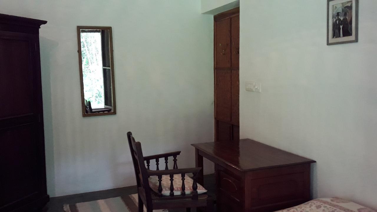 Isai Ambalam Guest House Pondicherry Eksteriør bilde