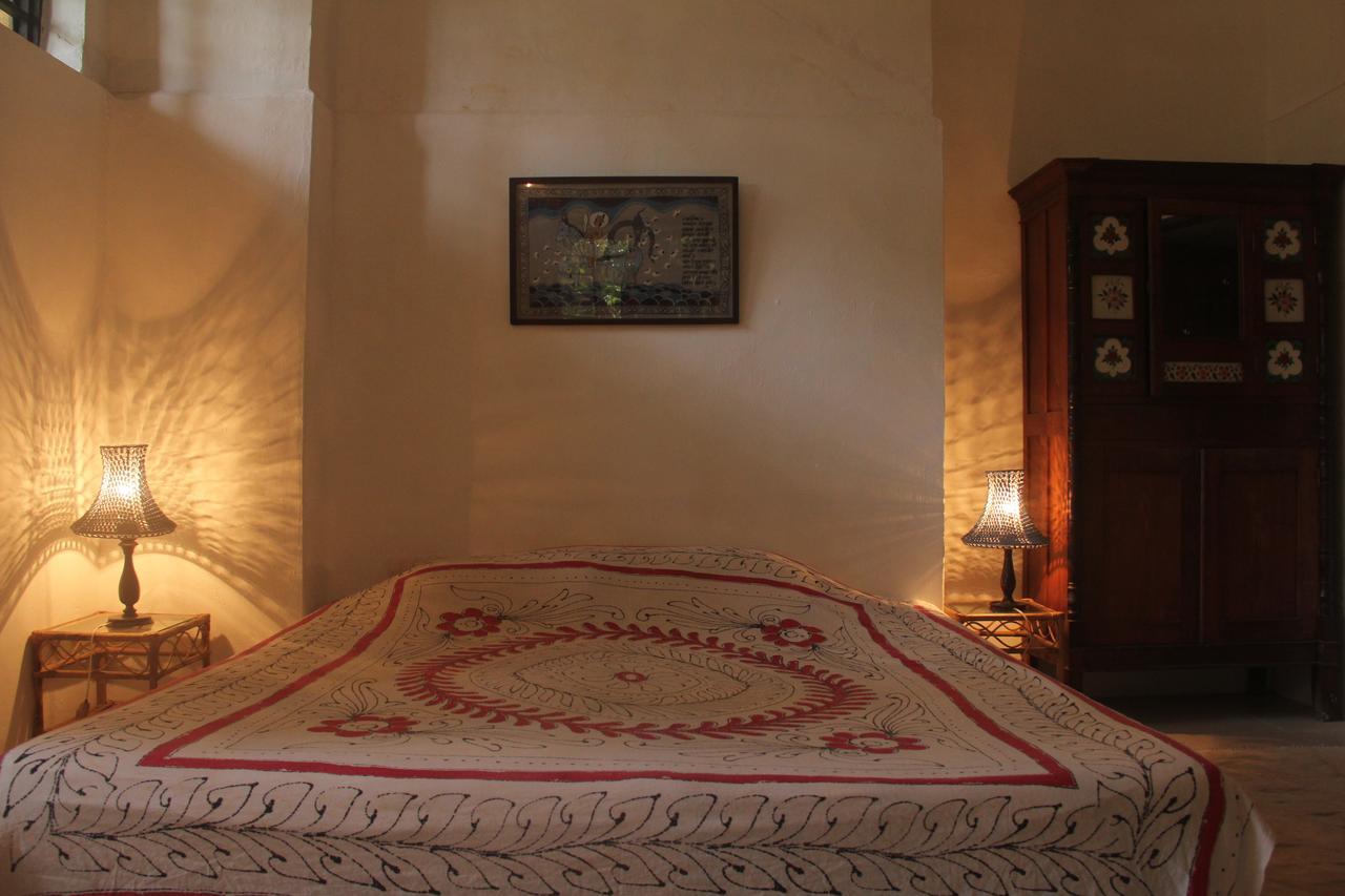 Isai Ambalam Guest House Pondicherry Eksteriør bilde