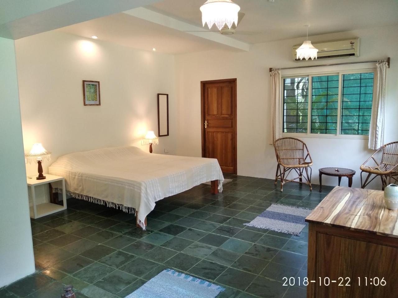 Isai Ambalam Guest House Pondicherry Eksteriør bilde