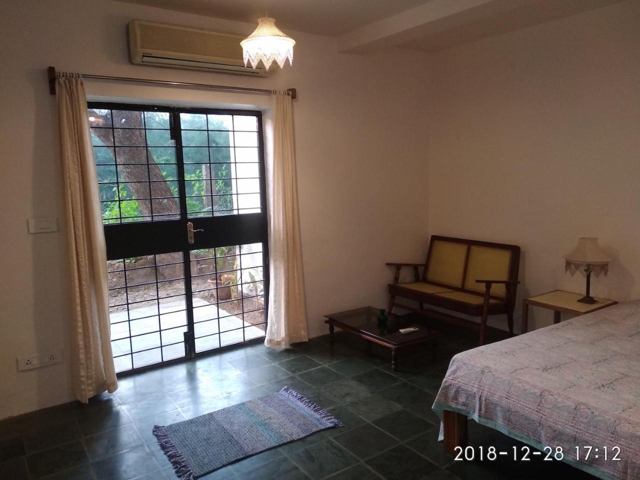 Isai Ambalam Guest House Pondicherry Eksteriør bilde