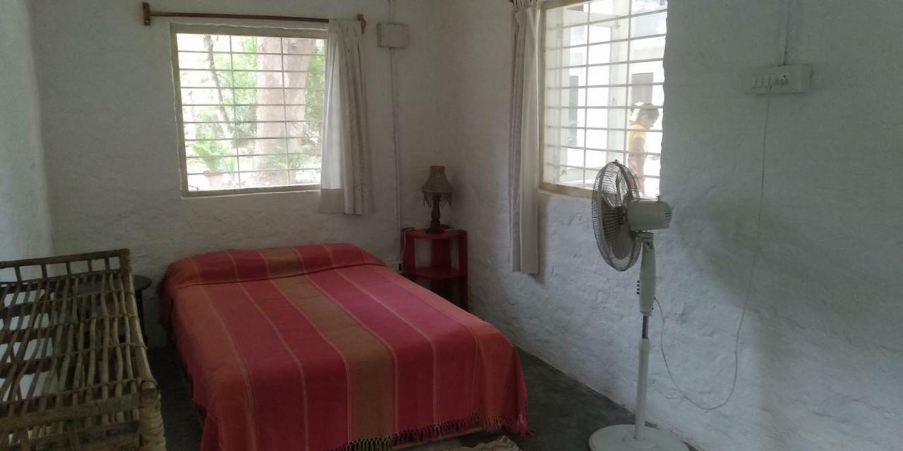 Isai Ambalam Guest House Pondicherry Eksteriør bilde